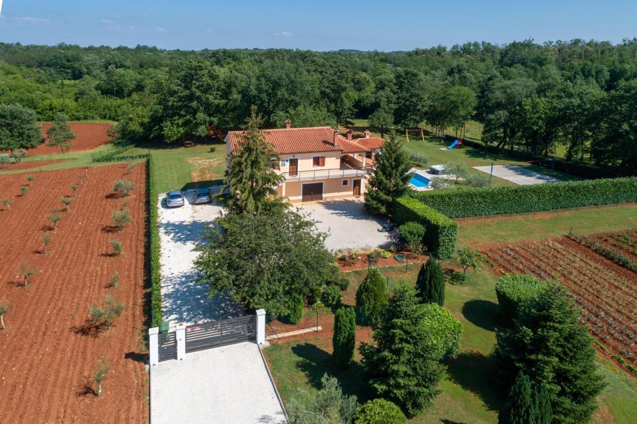 Villa Vranici Exterior photo